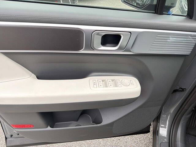 2026 Hyundai Santa Fe SE