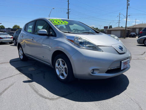 2011 Nissan LEAF SL