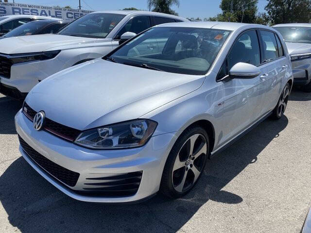 2015 Volkswagen Golf GTI S