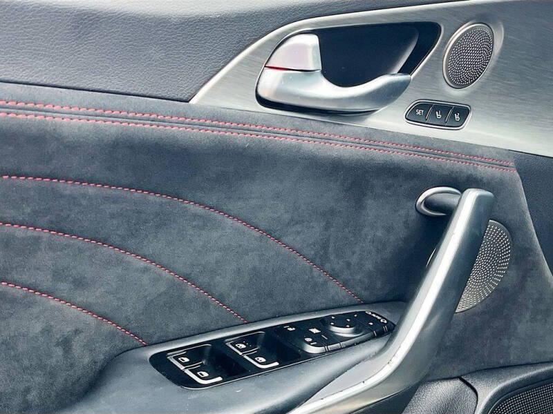 2023 Kia Stinger