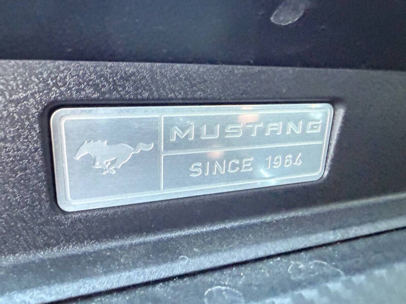 2016 Ford Mustang V6