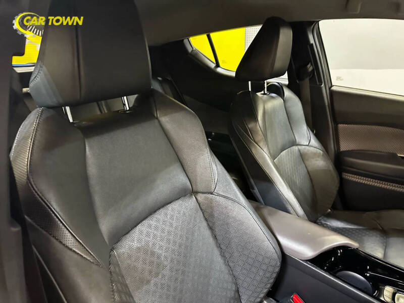 2021 Toyota C-HR Limited