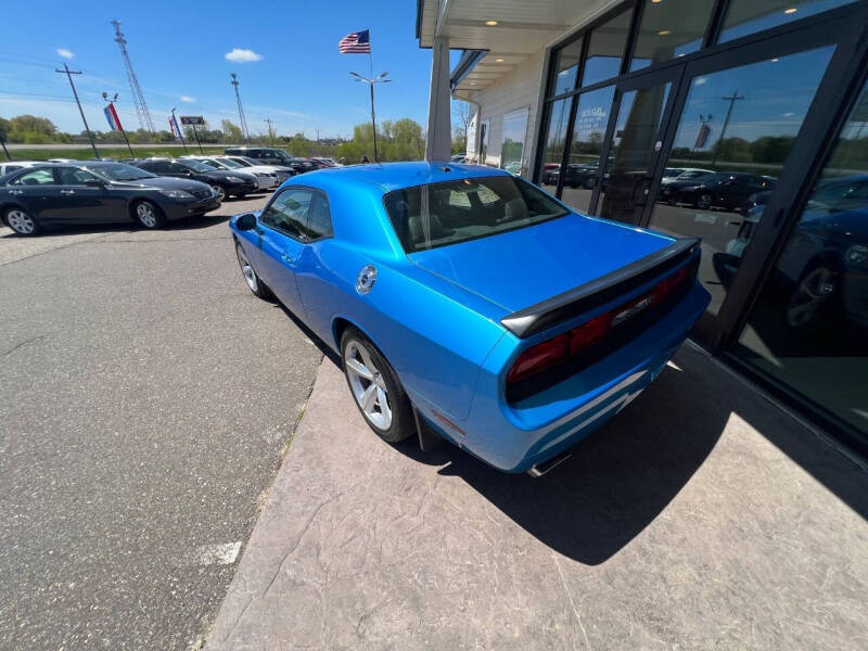 2010 Dodge Challenger SRT8