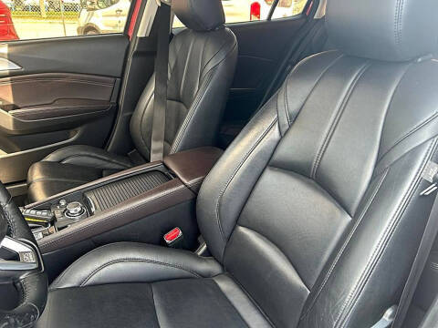 2018 Mazda MAZDA3 Touring