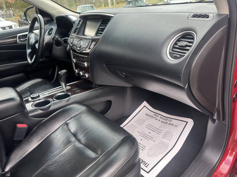 2015 Nissan Pathfinder SL