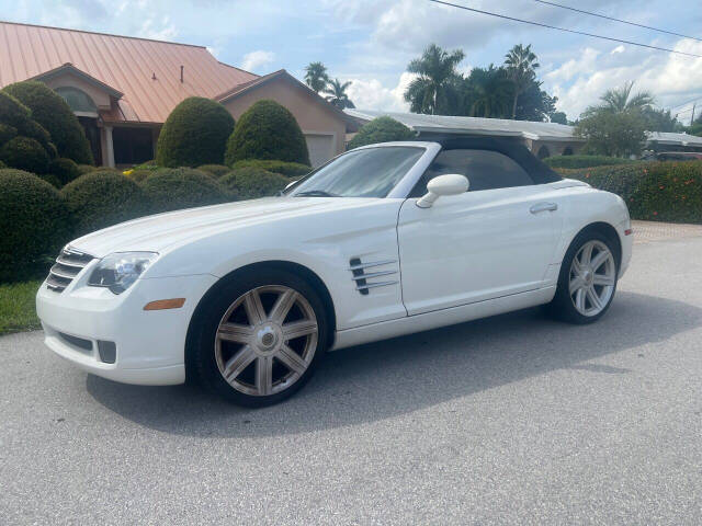 2005 Chrysler Crossfire for sale at Car Girl 101 in Oakland Park, FL