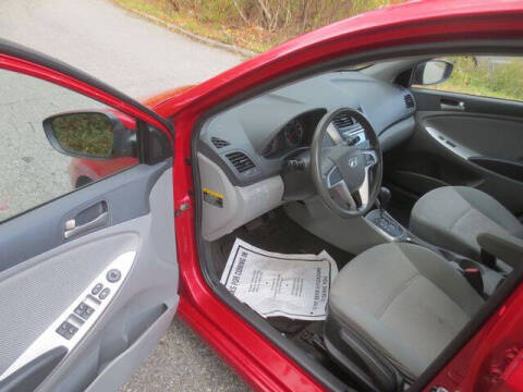 2013 Hyundai Accent GS