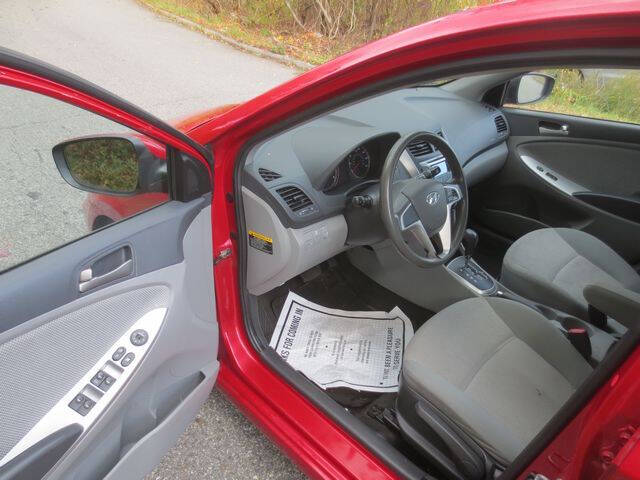 2013 Hyundai Accent GS