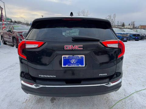 2023 GMC Terrain SLE