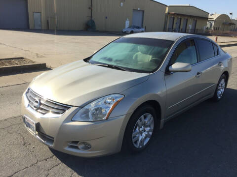 2010 Nissan Altima for sale at Lifetime Motors AUTO in Sacramento CA