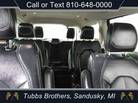 2022 Chrysler Pacifica Touring L