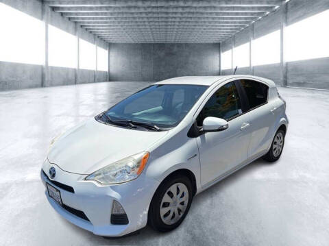 2013 Toyota Prius c