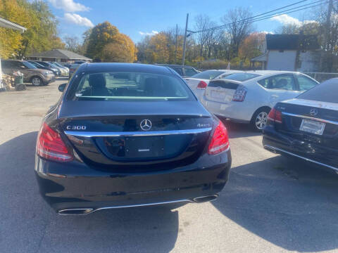 2016 Mercedes-Benz C-Class