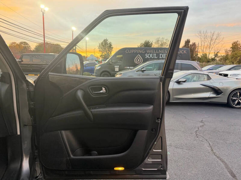 2020 Infiniti QX80 Luxe