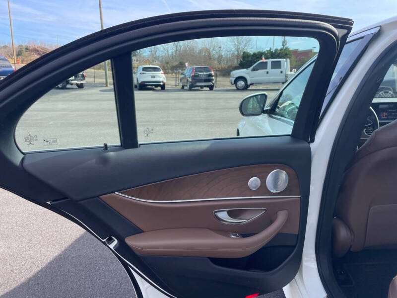 2018 Mercedes-Benz E-Class E 300