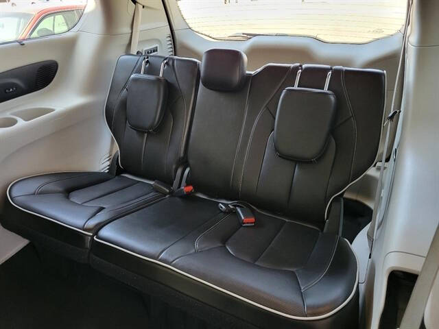 2022 Chrysler Pacifica Limited