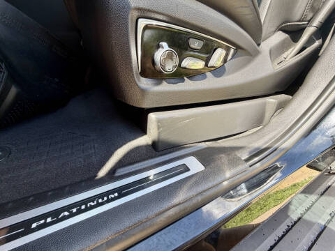 2019 Cadillac Escalade ESV Platinum
