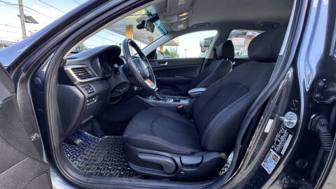 2020 Kia Optima LX