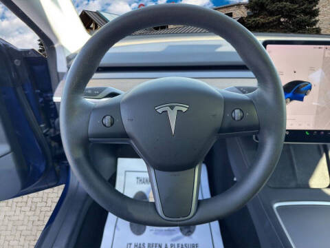2021 Tesla Model 3 Standard Range Plus