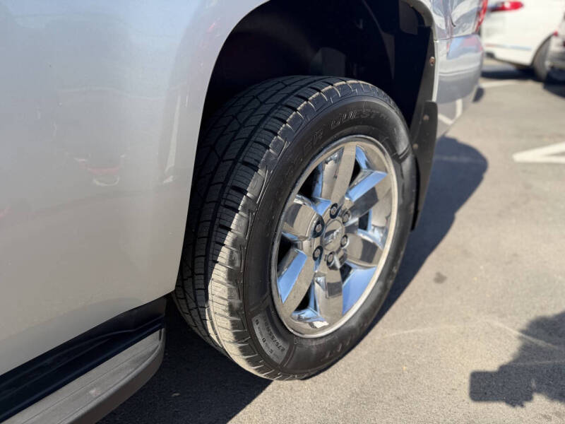 2011 GMC Yukon SLT