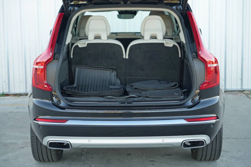 2021 Volvo XC90 Recharge T8 Inscription Expression 7P