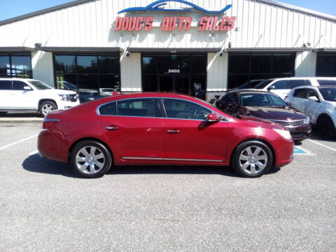 2013 Buick LaCrosse for sale at DOUG'S AUTO SALES INC in Pleasant View TN