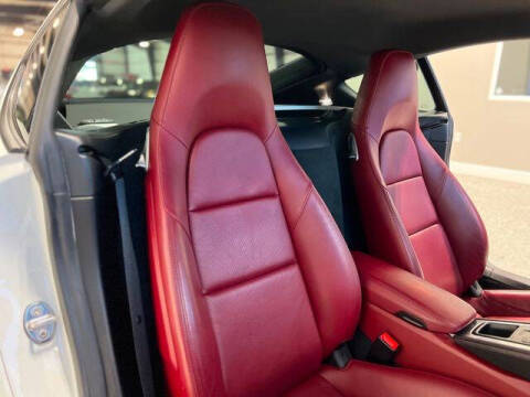 2019 Porsche 718 Cayman