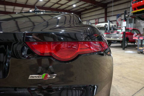 2017 Jaguar F-TYPE S