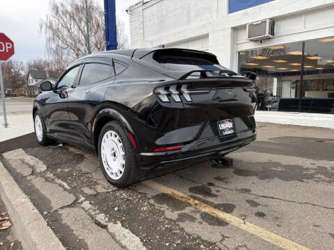 2021 Ford Mustang Mach-E Premium