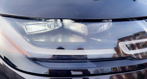 2018 Land Rover Range Rover Velar D180 R-Dynamic SE