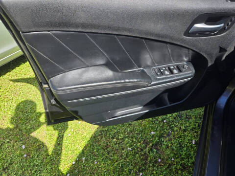 2015 Dodge Charger SXT