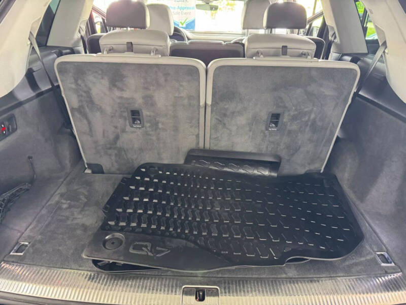 2018 Audi Q7 2.0T quattro Premium Plus