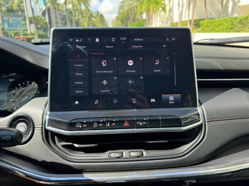 2023 Jeep Compass (Red) Edition