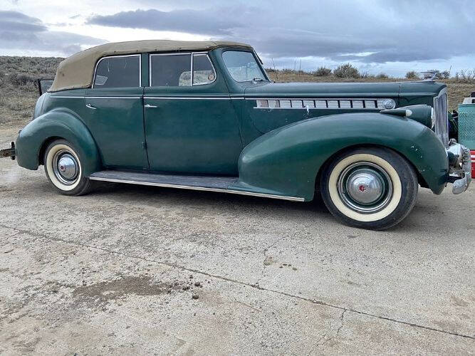 1940 Packard 120