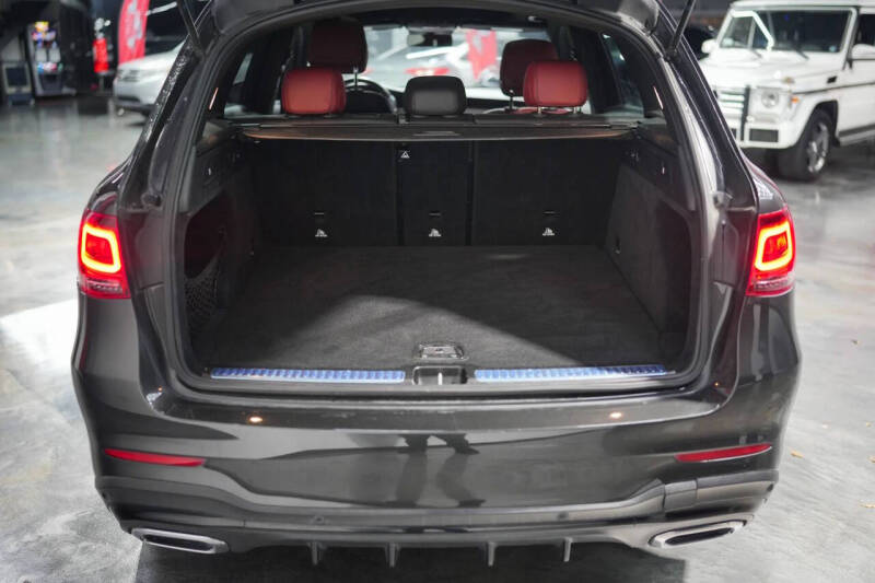 2021 Mercedes-Benz GLC GLC 300