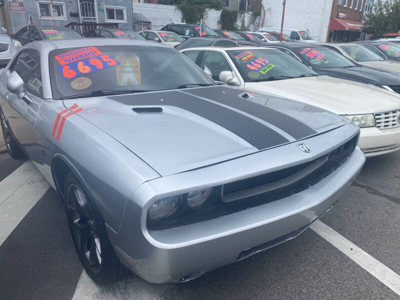 2009 Dodge Challenger SE
