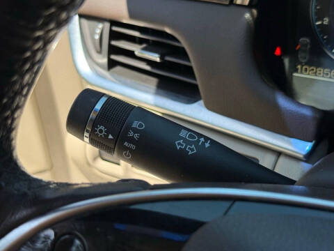 2013 Cadillac XTS Premium Collection