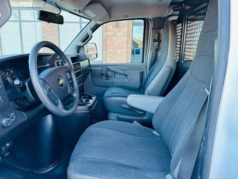 2019 Chevrolet Express 2500