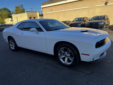2021 Dodge Challenger SXT