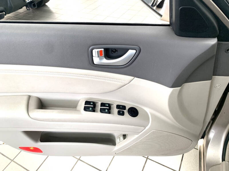 2006 Hyundai Sonata LX