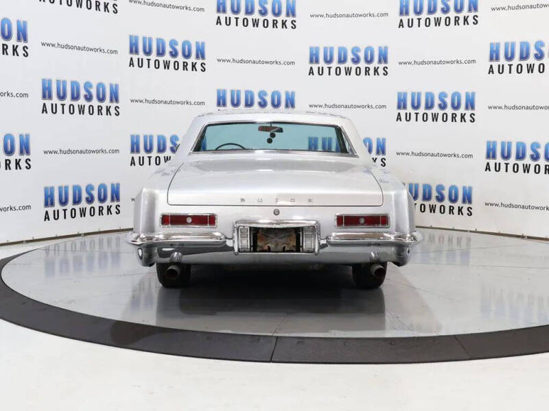 1963 Buick Riviera