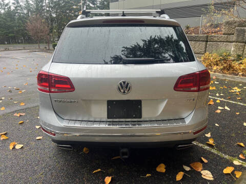 2016 Volkswagen Touareg TDI Sport