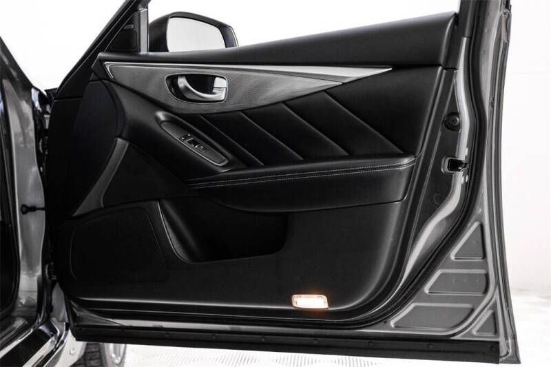 2016 Infiniti Q50 Red Sport 400