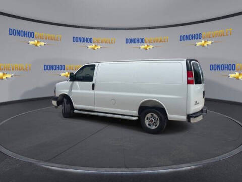 2025 GMC Savana 2500