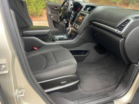 2015 GMC Acadia SLE-2