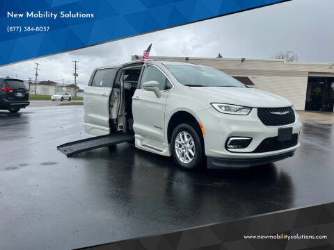 2021 Chrysler Pacifica for sale at New Mobility Solutions in Jackson MI