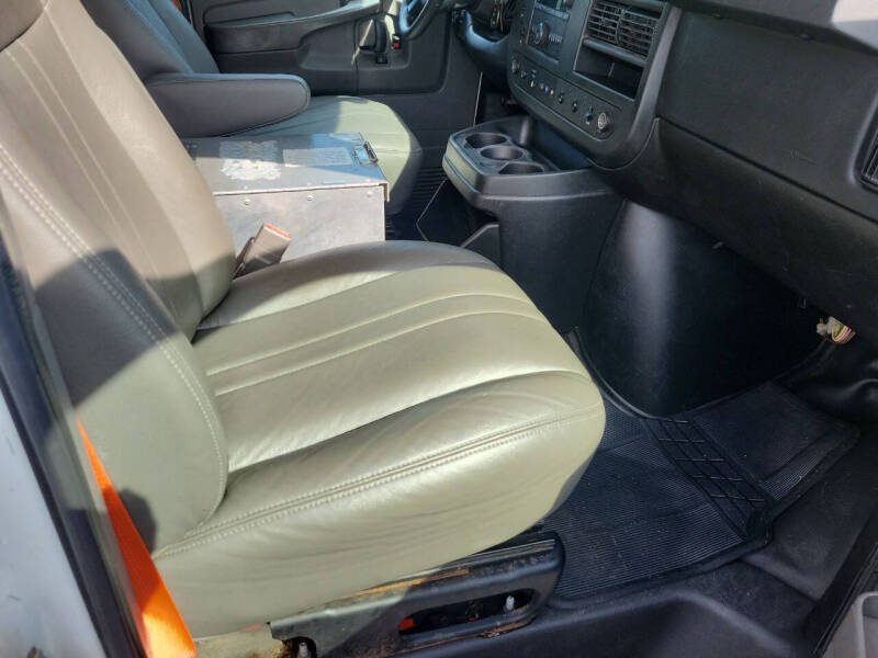 2015 Chevrolet Express 2500