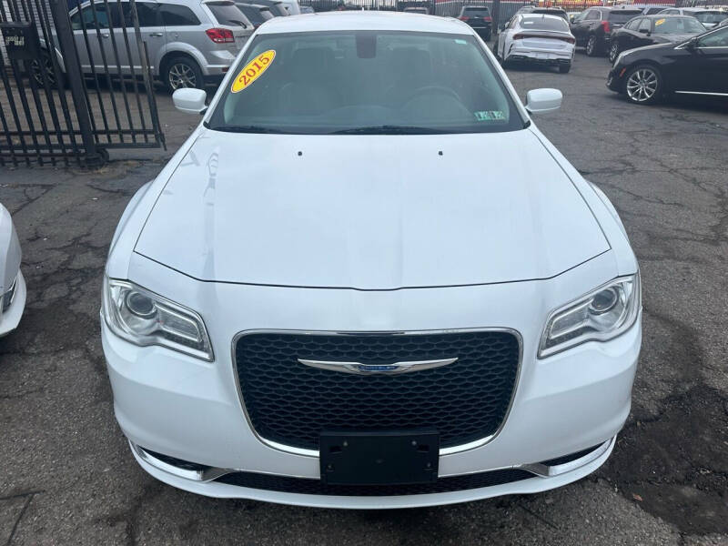 2015 Chrysler 300 Limited