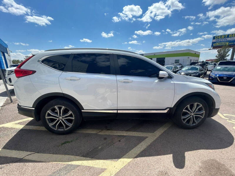 2022 Honda CR-V Touring photo 6