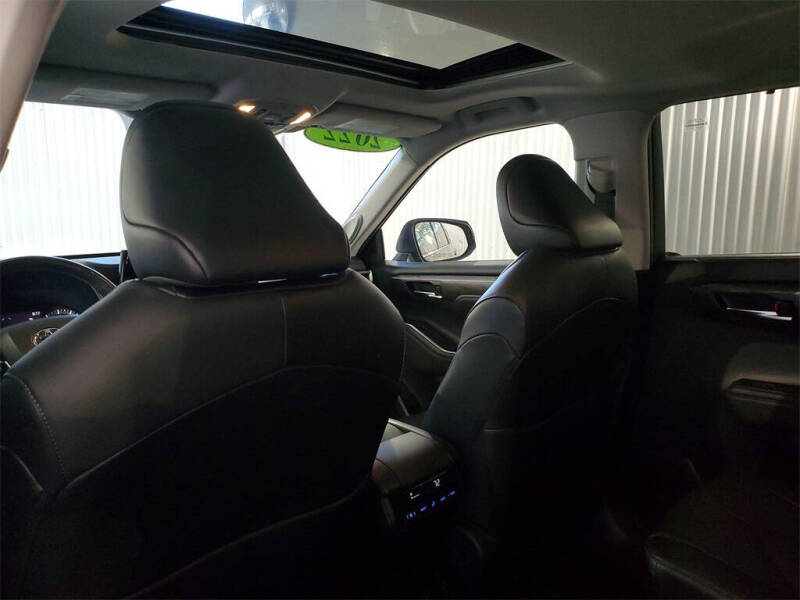 2022 Toyota Highlander Limited